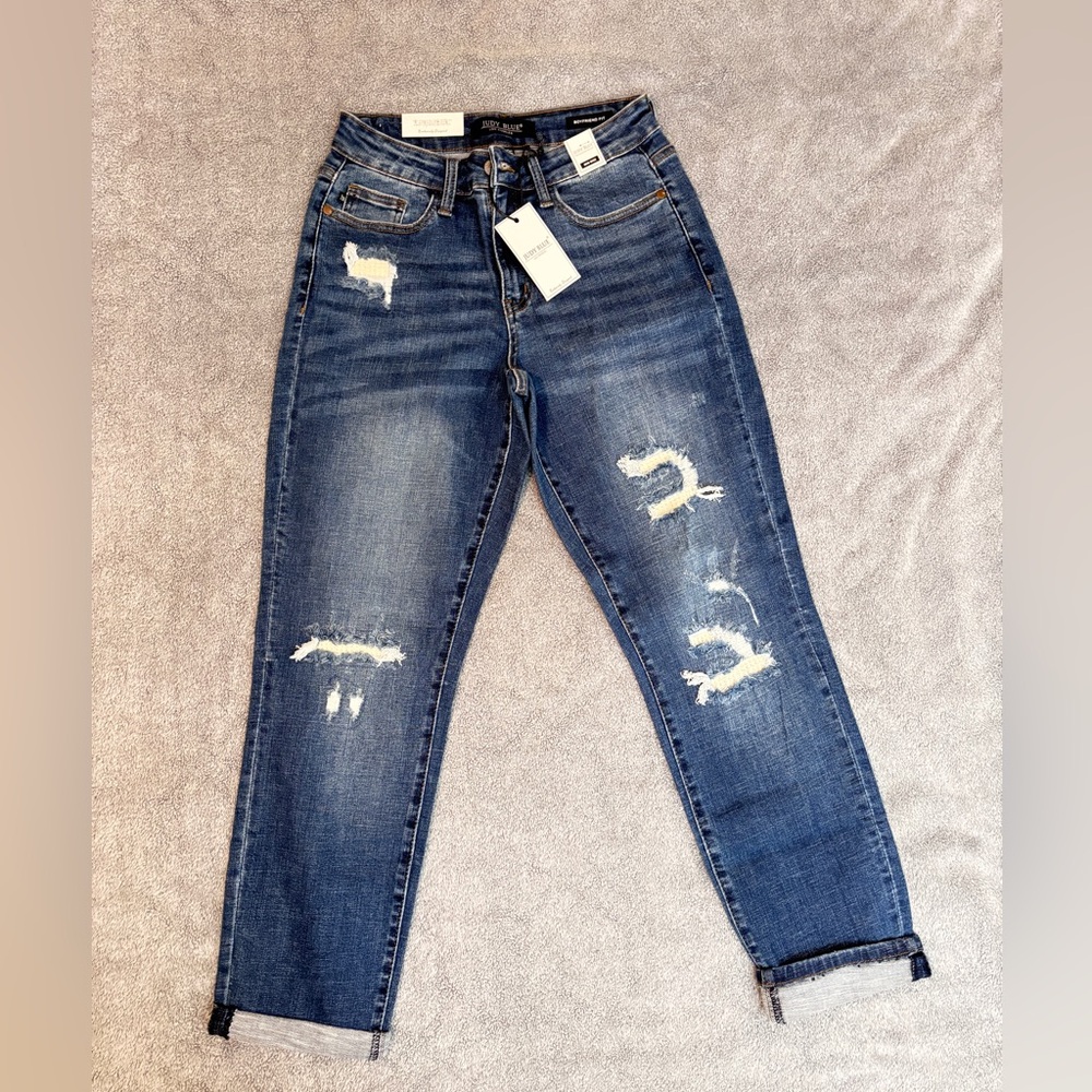 Judy Blue Mid Rise Thermal Boyfriend Jeans 3/26 Distressed Cuffed NWT